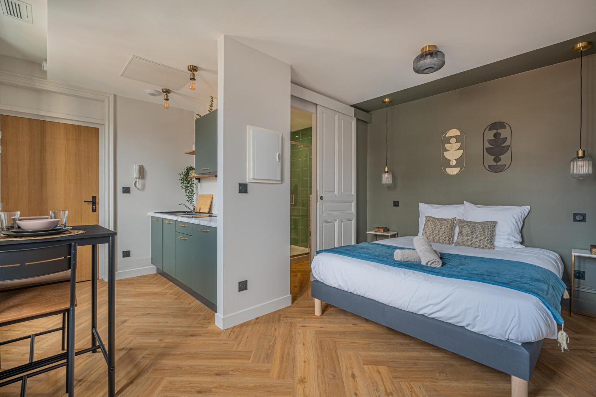 Le Felix Appart'Hotel 로만스수르아이져 외부 사진